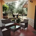 Dedo فندق مبيت وإفطار