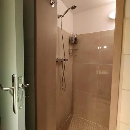 Bed and breakfast Dedo 3*