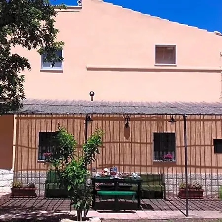 Dedo Bed & Breakfast